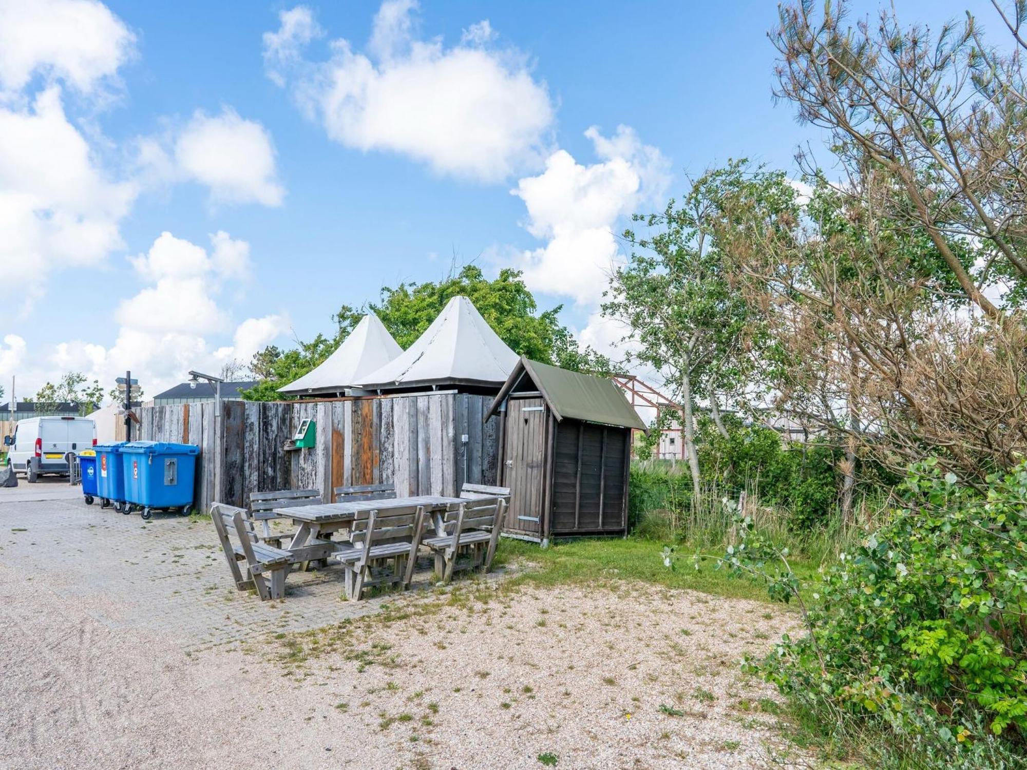Quaint Bungalow In Callantsoog With Garden Exteriér fotografie